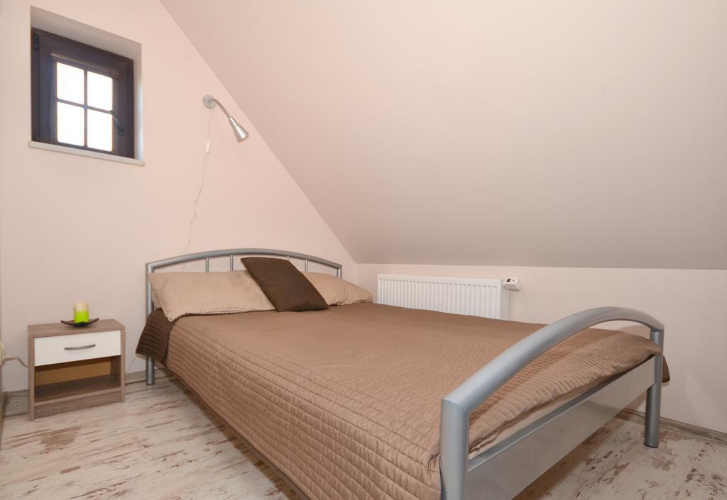 Hotel Pod Strzecha à Ujście-Darłowskie Extérieur photo